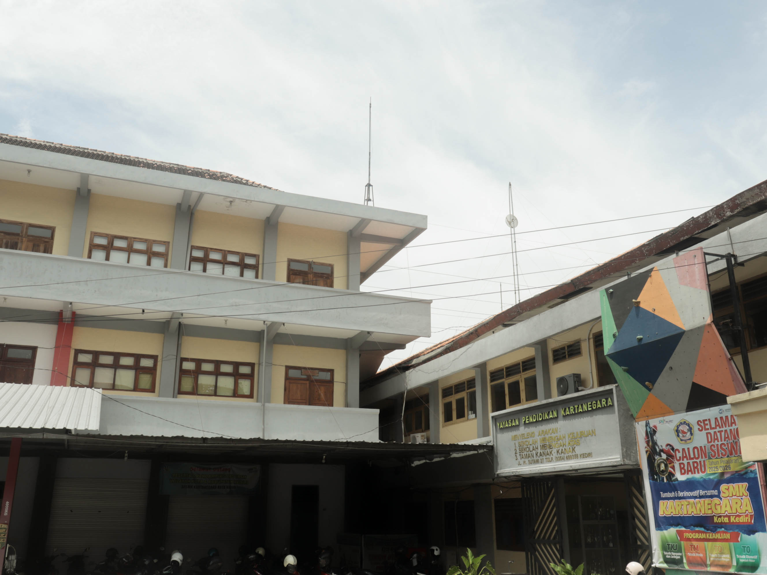 image profil sekolah